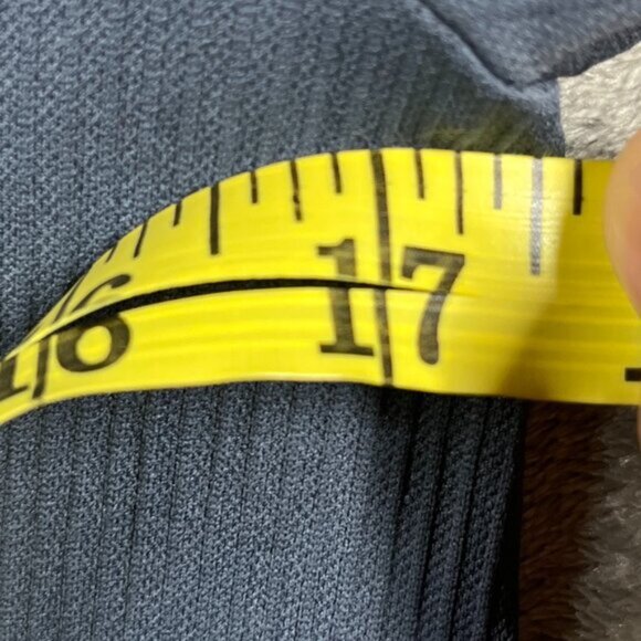 Athleta Flurry Seamless Henley Long Sleeve Top Womens Large Gray Blue Stretch - Picture 11 of 12